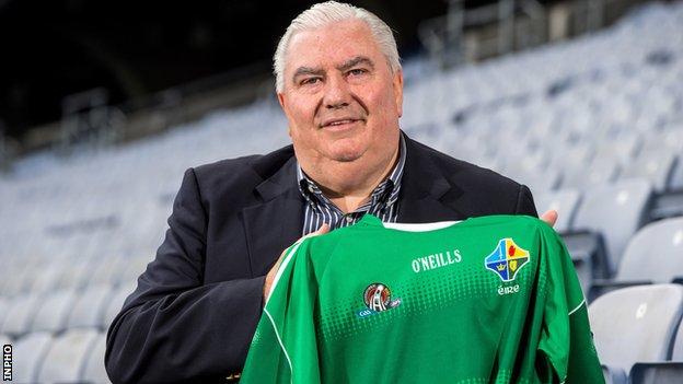 Joe Kernan is unveiled as Ireland's new International Rules manager
