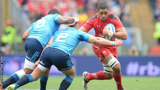 Taulupe Faletau