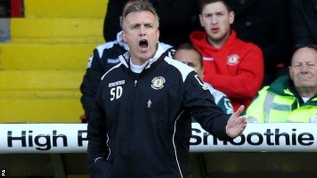 Crewe manager Steve Davis