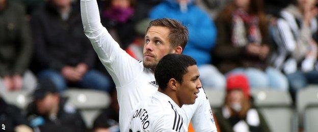 Gylfi Sigurdsson celebrates his goal against Newcastle