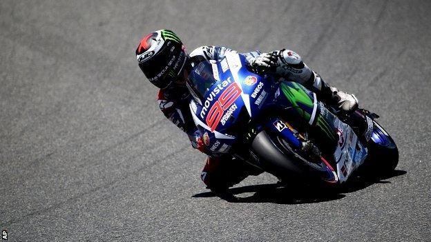 Spanish MotoGP: Jorge Lorenzo wins ahead of Marc Marquez - BBC Sport