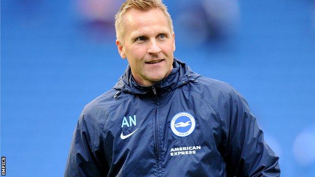 Brighton: Antti Niemi leaves goalkeeper coaching role - BBC Sport