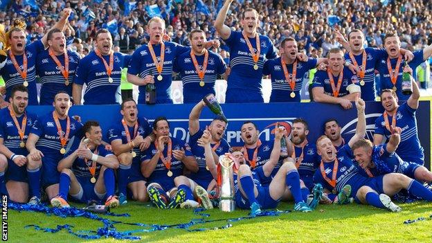 Leinster celebrate winning the 2014 Pro12 title
