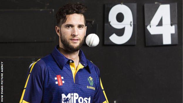 Bowler Wayne Parnell is Glamorgan's second overseas signing for the T20 alongside fellow South African Jacques Rudolph