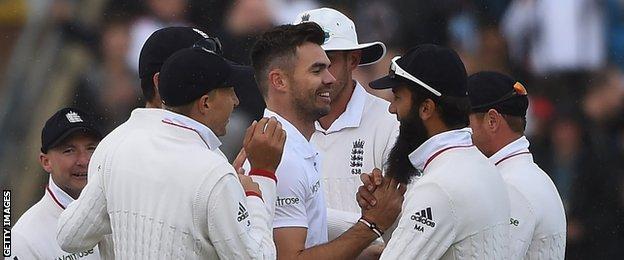 James Anderson celebrates his 400th Test wicket