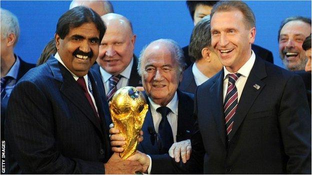 Qatar's Sheikh Hamad bin Khalifa Al-Thani (left), Fifa president Sepp Blatter (centre) and Russia Deputy Prime Minister Igor Shuvalov