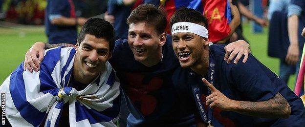 Barcelona attacking trio Luis Suarez, Lionel Messi and Neymar celebrate together
