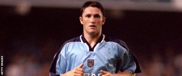 Robbie Keane playing for Coventry City in 1999