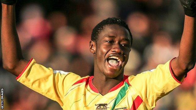 Mali's Diadie Samassekou celebrates