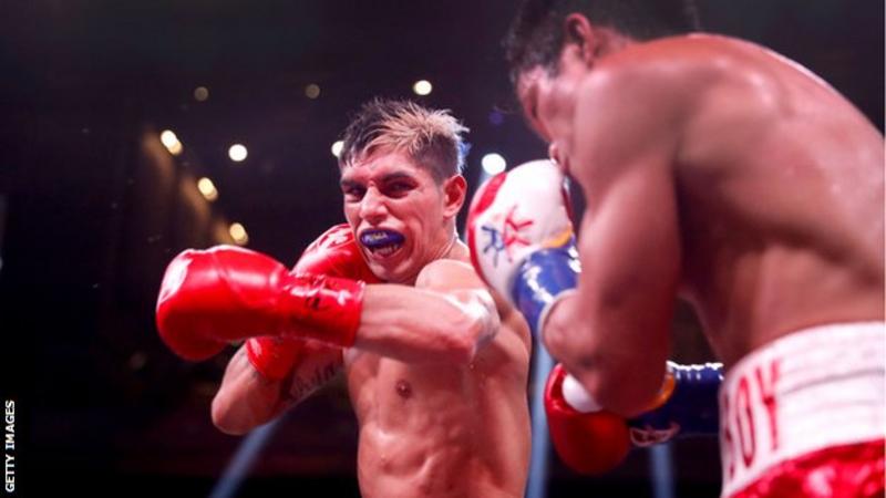 Fernando Martinez clinched the IBF super-flyweight title.