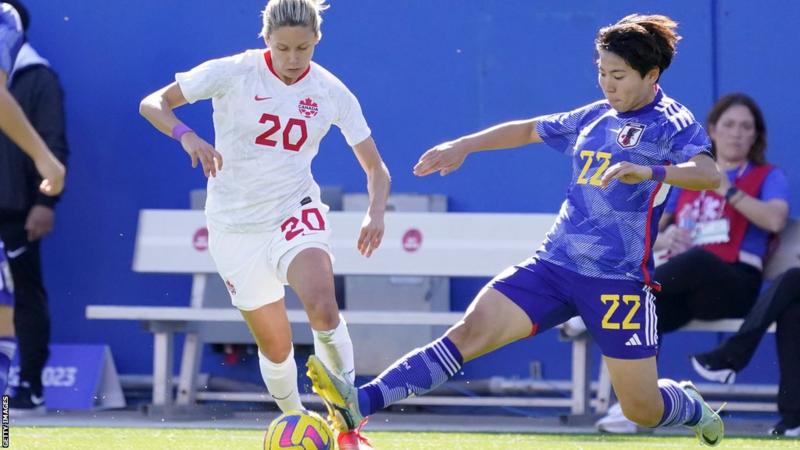 Canada forward Cloe Lacasse confirmed her move to Arsenal from Benfica.