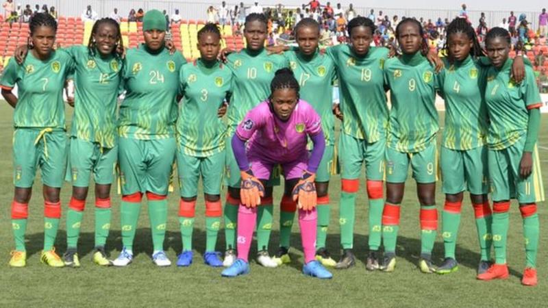 Ending the idea that 'girls don't play football in Mauritania' - BBC Sport