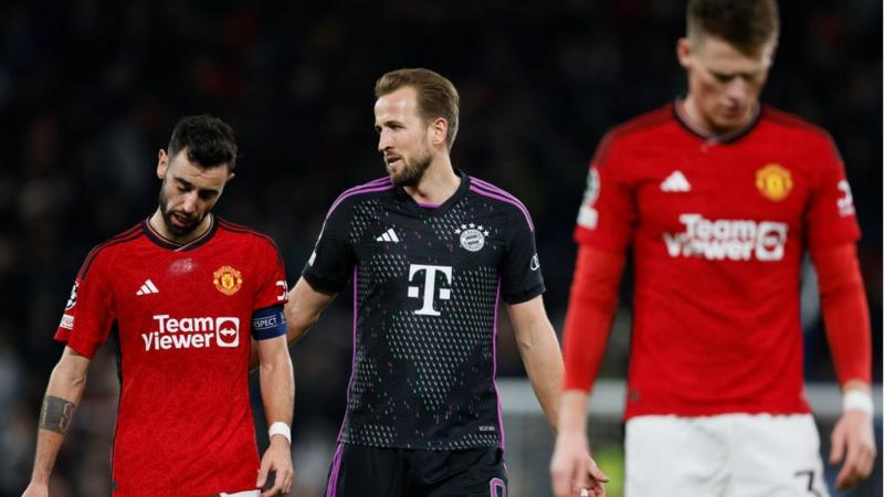 Manchester United players after defeat by Bayern Munich