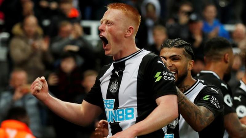 Newcastle 1-0 Man Utd: Matty Longstaff scores winner on debut - BBC Sport