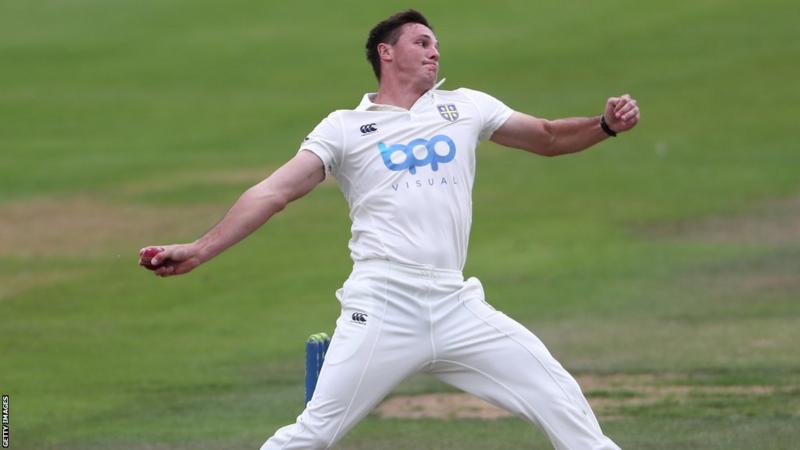 South African Bowler Migael Pretorius Joins Somerset for Six Red-Ball Matches.