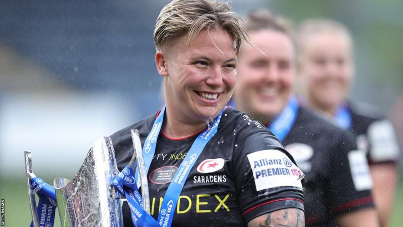 Wales' Donna Rose confirms signing an extended contract with Saracens.