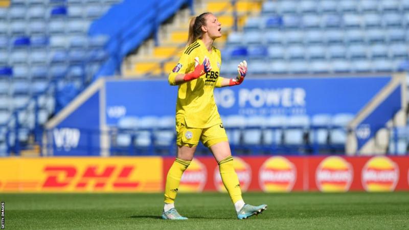 Janina Leitzig has signed a permanent deal with Leicester City Women from Bayern Munich Women.