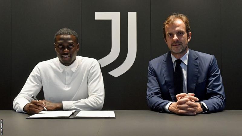 Timothy Weah confirmed his move to Juventus from Lille.