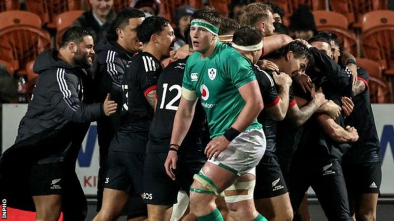 Maori All Blacks washed away Ireland in New Zealand tour.