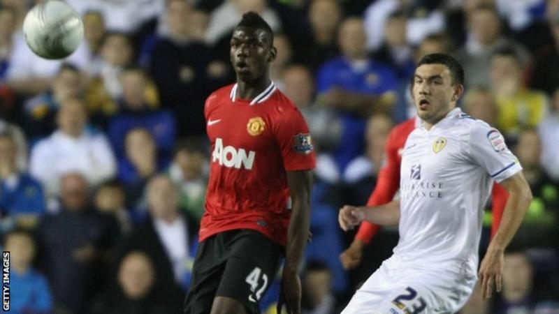manchester united  play leeds united  pre season friendly
