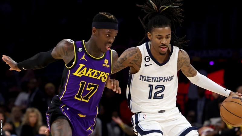 Los Angeles Lakers clinched thrilling 122-121 victory over Memphis Grizzlies at NBA round-up encounter.