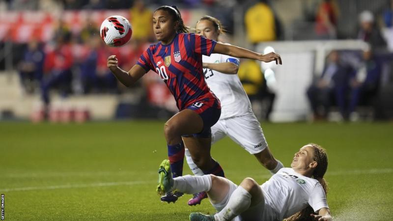 French champions Lyon dispatched Catarina Macario to Chelsea on a free transfer.