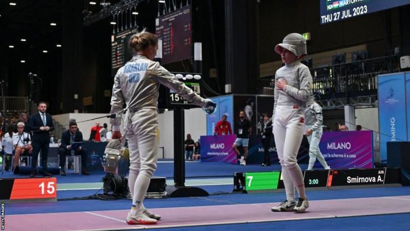 World Fencing Championships: Ukraine's Olga Kharlan disqualified for refusing Russian Anna Smirnov's handshake