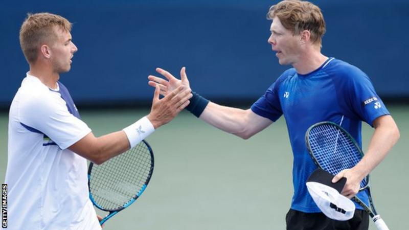 Lloyd Glasspool and Neal Skupski progressed into the men's doubles quarter-finals of US Open 2022.