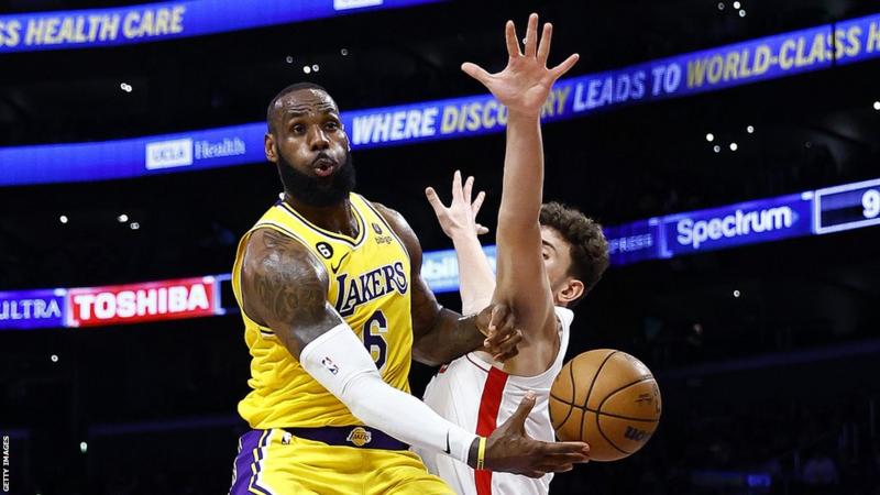 Los Angeles Lakers has claimed sensational 140-132 win over the Houston Rockets in regular NBA encounter.