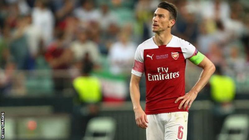 Laurent Koscielny: Bordeaux sign defender from Arsenal - BBC Sport