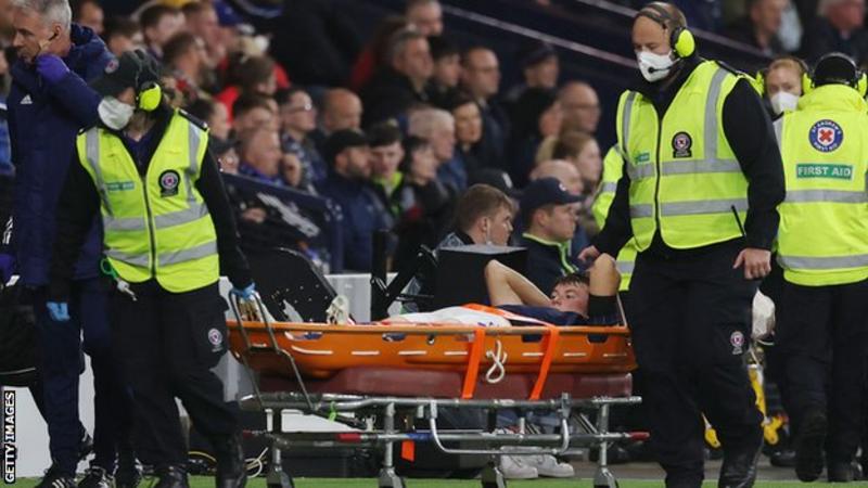 Everton's Nathan Patterson ruled out for up to five weeks with ankle injury.