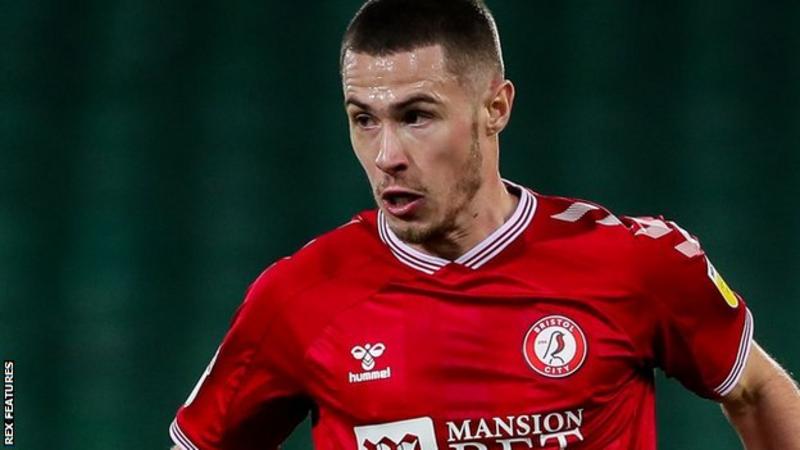 Tommy Rowe Doncaster Rovers Re Sign Former Captain After Bristol City