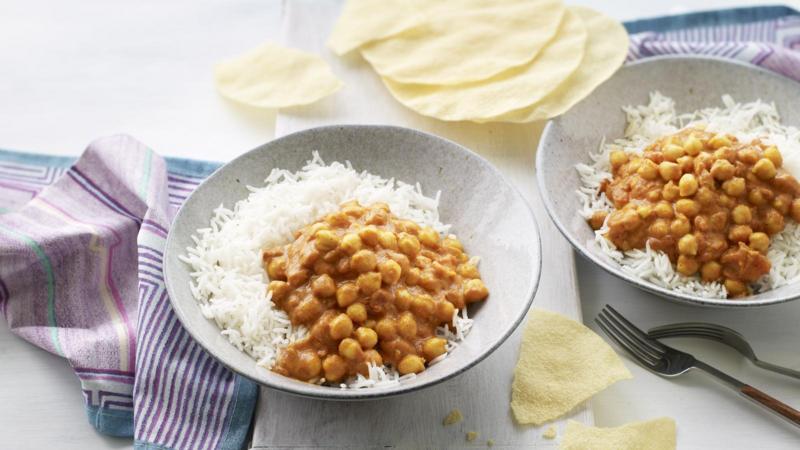 Chickpea coconut curry