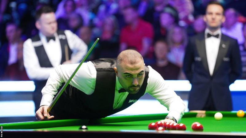 Snooker: Hossein Vafaei stunned Shaun Murphy in the first round of the UK Championship.