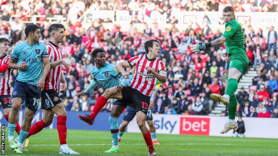 Sunderland 24 Burnley Clarets shrug off poor start for impressive