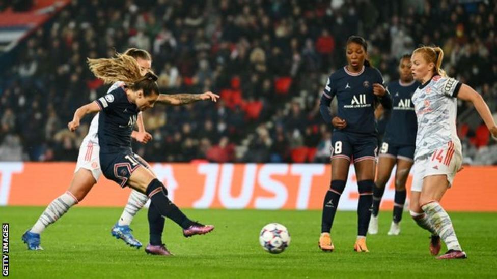 Paris StGermain FĂ©minines 22 FC Bayern MĂŒnchen Ladies (43 agg) Ramona Bachmann scores winner Paris StGermain FĂ©minines 22 FC Bayern MĂŒnchen Ladies (43 agg) Ramona Bachmann scores winner