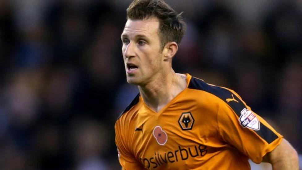 Mike Williamson: Newcastle defender extends Wolves loan - BBC Sport