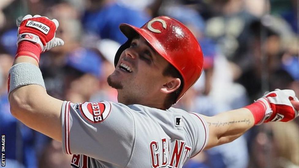 Scooter Gennett hits four home runs for Cincinnati Reds - BBC Sport