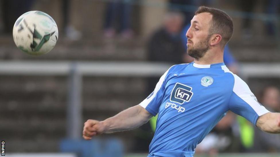 Warrenpoint Town: Deasy and Swan join Premiership strugglers - BBC Sport