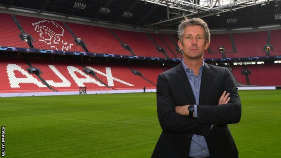 edwin van der sar ajax chief executive    clicking