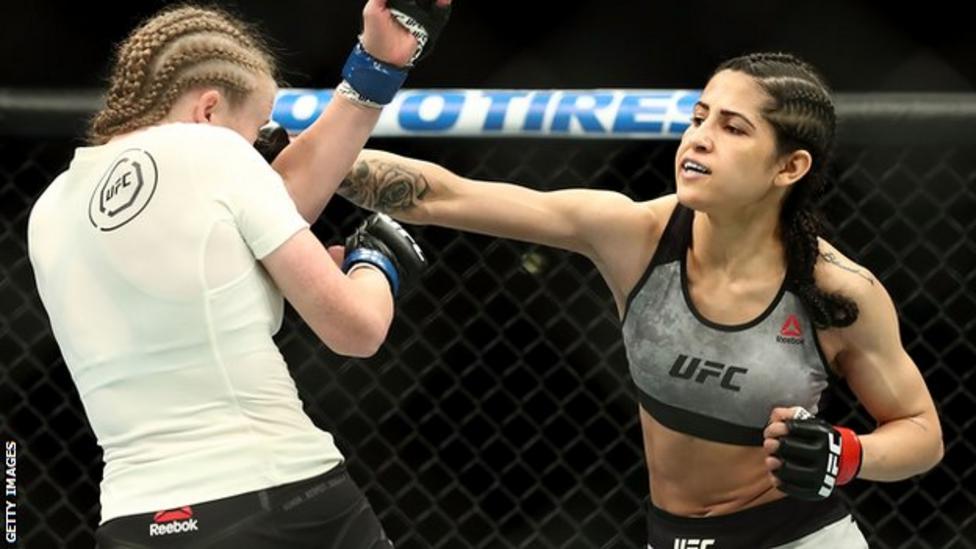 Polyana Viana UFC fighter injures and apprehends thief BBC Sport