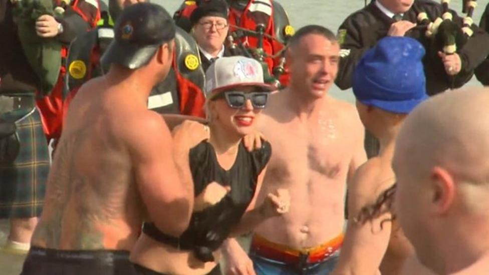 Lady Gaga takes icy plunge for charity