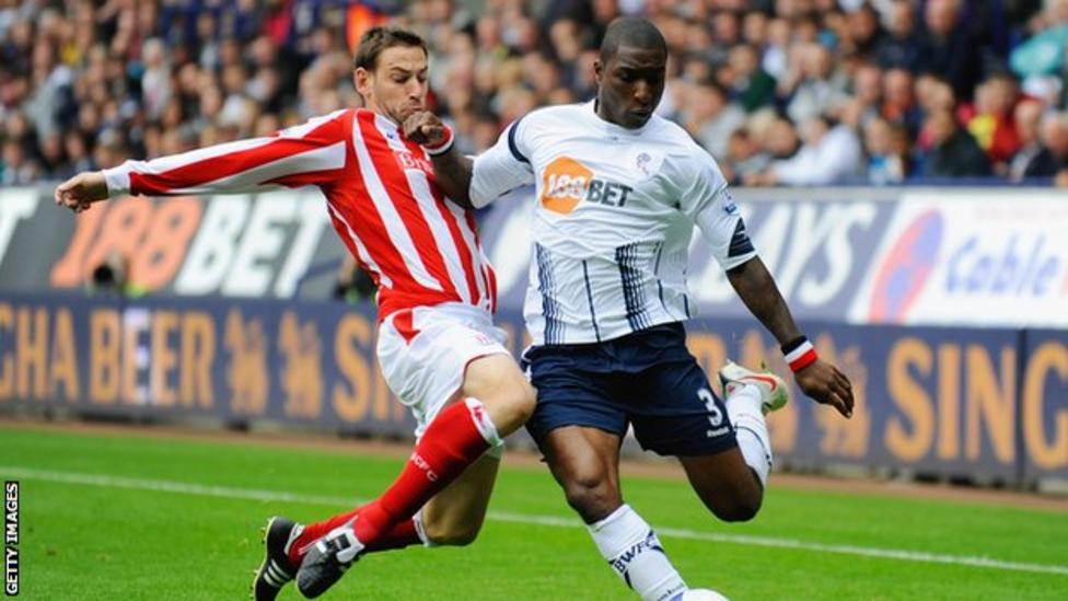 jlloyd-samuel-former-aston-villa-and-bolton-defender-dies-in-car-crash