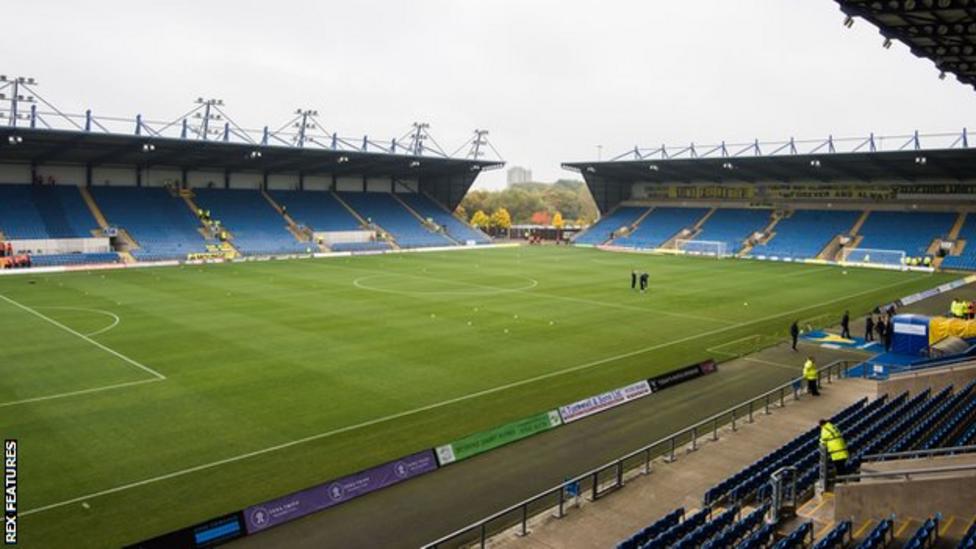 Oxford United board 'dismayed' by Kassam Stadium deal delays BBC Sport