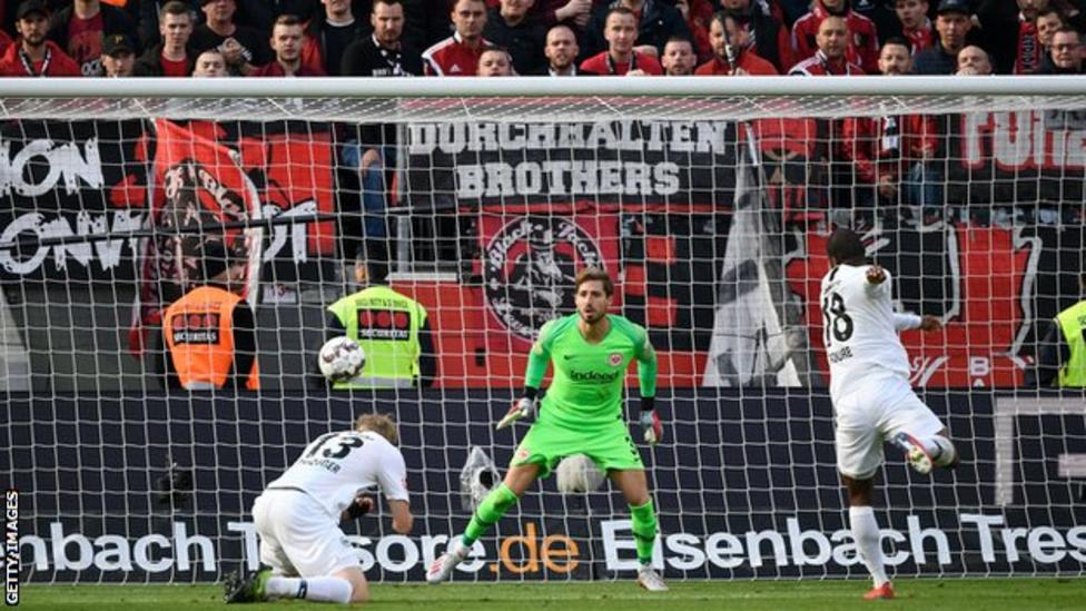 Bayer Leverkusen 6-1 Eintracht Frankfurt: Hosts thrash top-four rivals ...