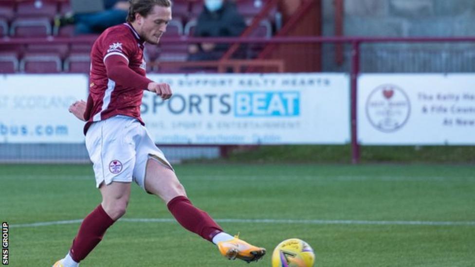 Kelty Hearts beat Brechin City 21 in playoff final first leg BBC Sport