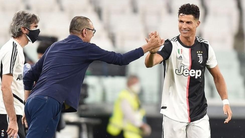 Juventus 2 1 Lazio Cristiano Ronaldo Double Takes Juve Close To Title Bbc Sport