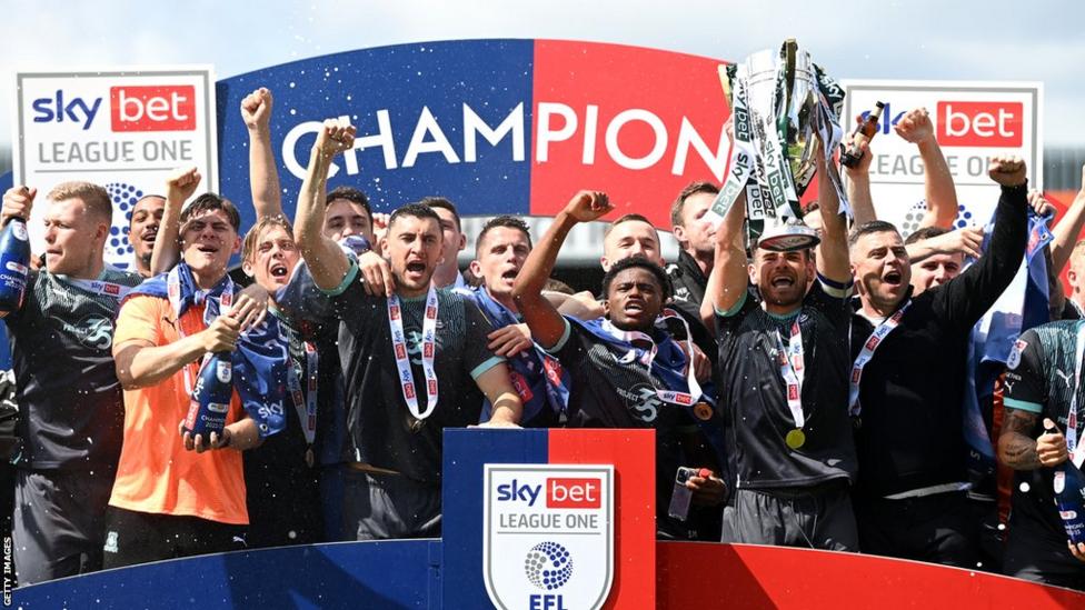 Port Vale 1-3 Plymouth Argyle: Pilgrims Win League One Title - Bbc Sport