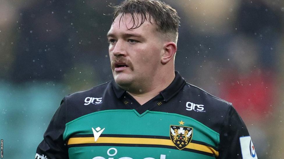 Ehren Painter Exeter Chiefs sign Northampton Saints prop BBC Sport