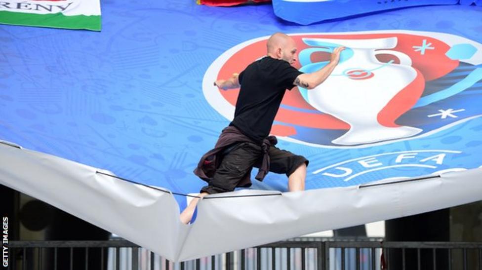 Fan fail. Hungary Ultras